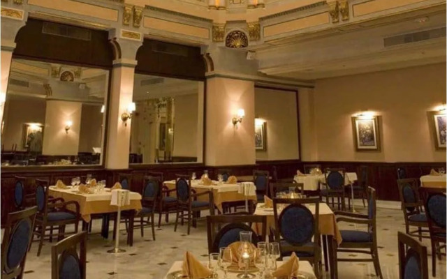 Tunisia Palace