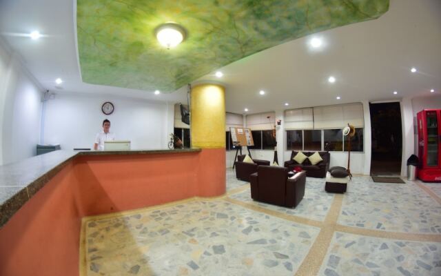 Hotel Montserrat Plaza