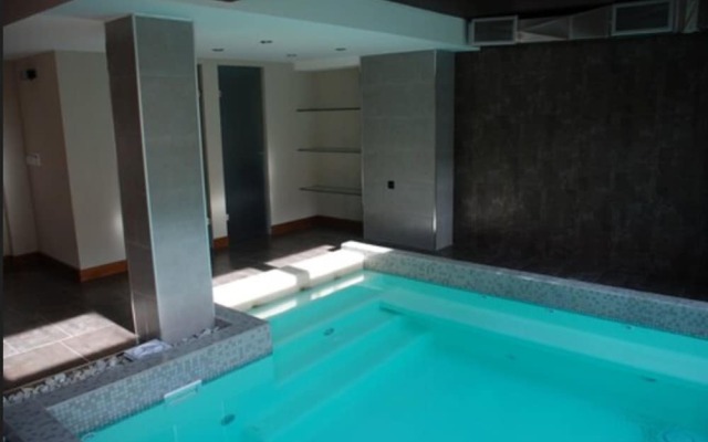 Urbana Apartments 413