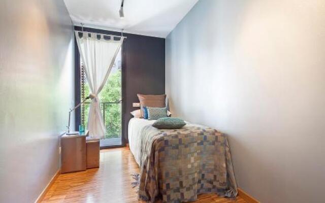Apartment Barcelona Rentals - Sarria Apartments Near Center