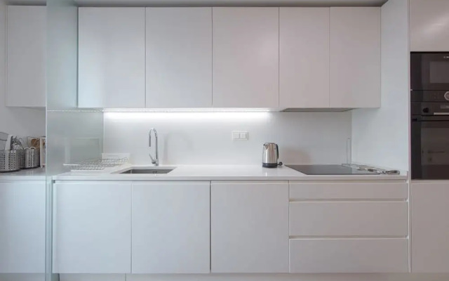 Benfica Prime Terrace II by Homing