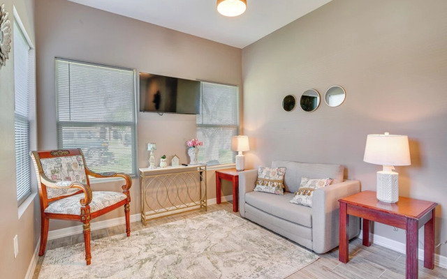 Pet-friendly Brownsville Apartment w/ Yard!
