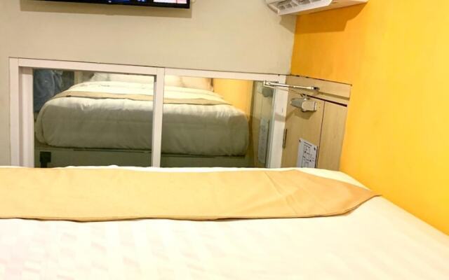 Front One Cabin Sunter