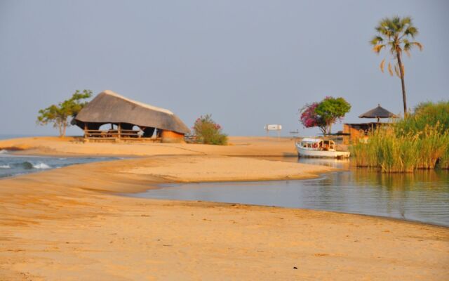 Ngala Beach Lodge