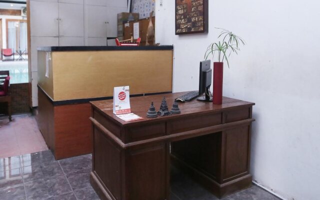 Oyo 426 Hotel Gading Resto