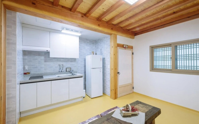 Daegu West Gate Hanok Guesthouse