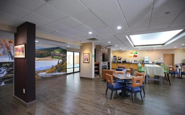 Quality Inn & Suites Boone - University Area