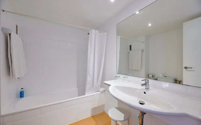 AluaSun Cala Antena – All Inclusive