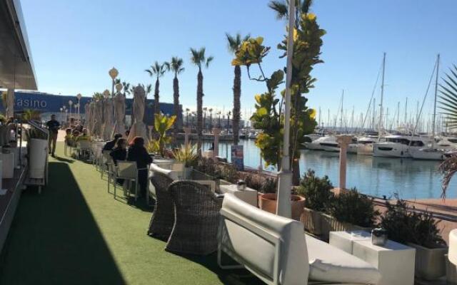 Estudiotel Heart of Alicante