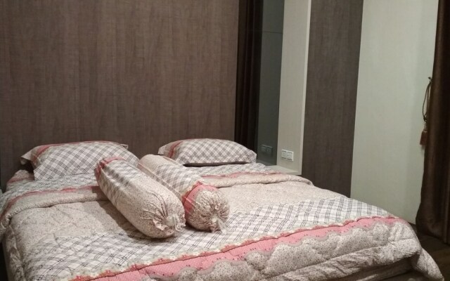 Sleep Rest Diamond Palace