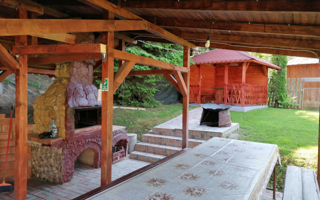 Pensiunea Dealul Frumos