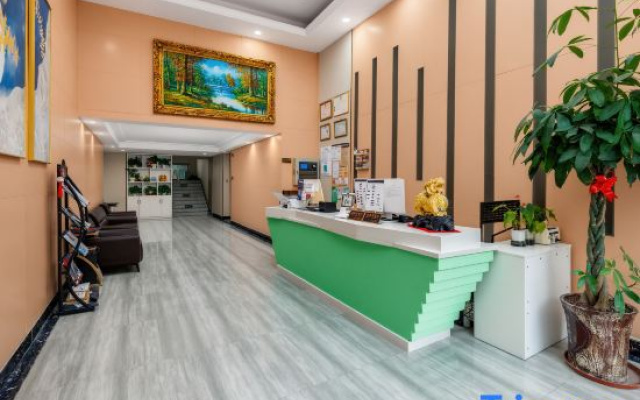 Yayong Business Hotel