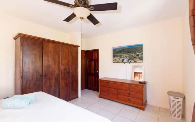 Beautiful 3br2 5BA Villa w Pool Close 2 Baby Beach