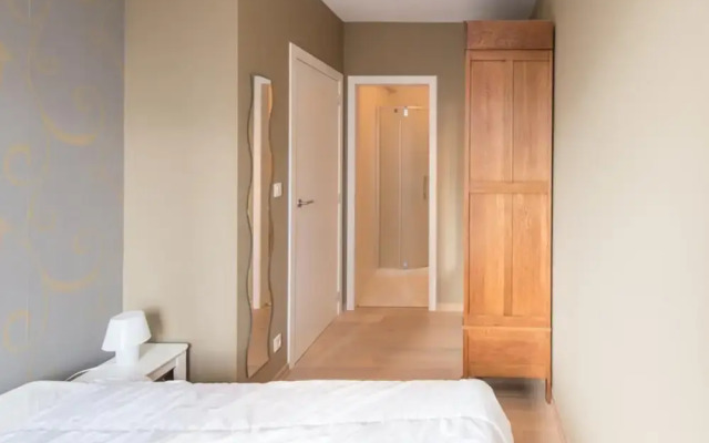 Tasteful Apartment Near the Beach