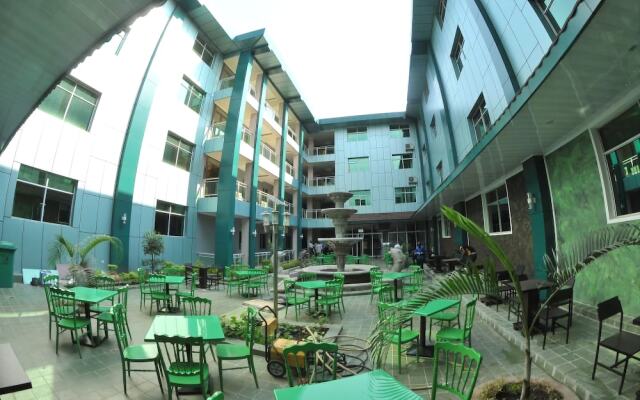 Hotel Ngokaf