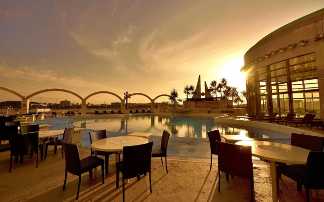 Loisir Hotel  Loisir Spa Tower Naha