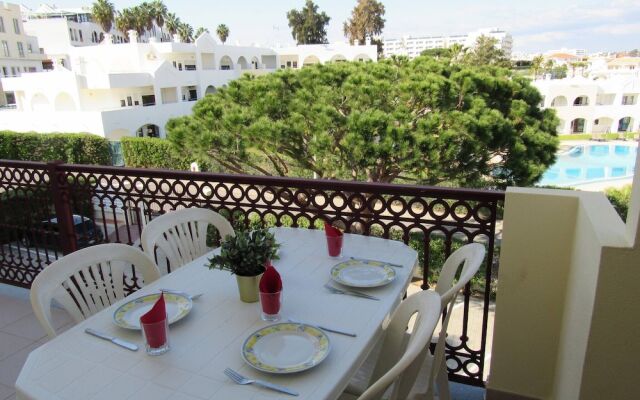 Albufeira Central Apartment 2 Rooms, Wifi, Pool