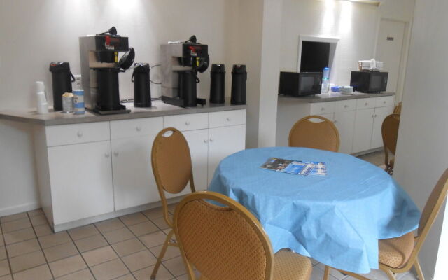 Americas Best Value Inn - Williamsburg/Lightfoot Area