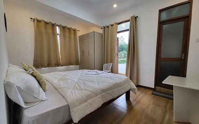 Fabhotel Sri Vari Studio Apartment