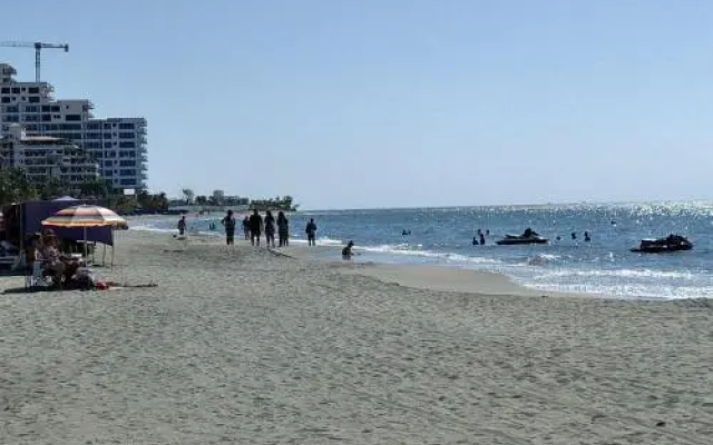 Apto Bello Horizonte a 100 mts de la Playa - Apartment in 圣玛尔塔 - Photo 2
