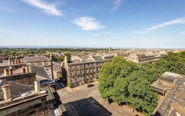 Skyview Penthouse - New Town