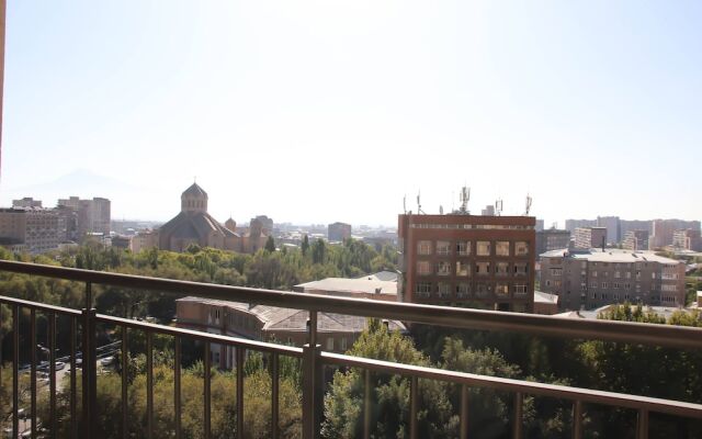RIS Central Apartments Yerevan