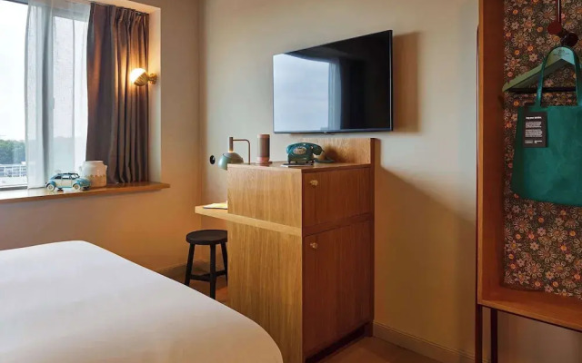 25hours Hotel Paper Island