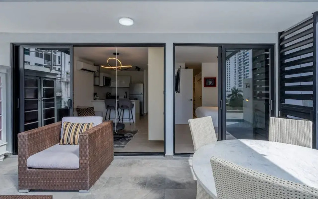 w Radiant 1BR w Modern Balcony in San Francisco