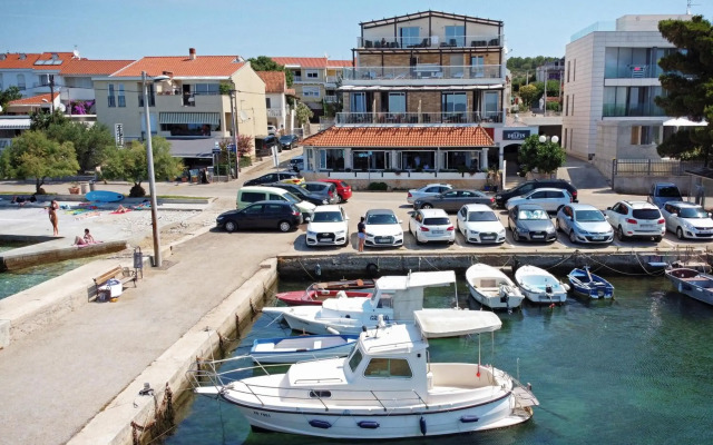 Hotel Delfin