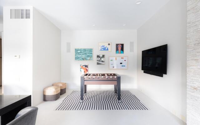 Moonshine by Avantstay