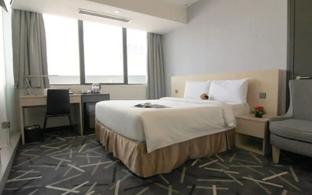 Pacific Express Hotel Central Market