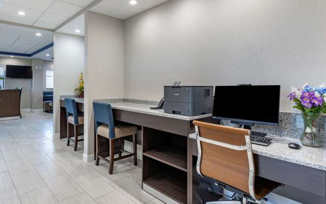 Comfort Suites St. Louis - Sunset Hills