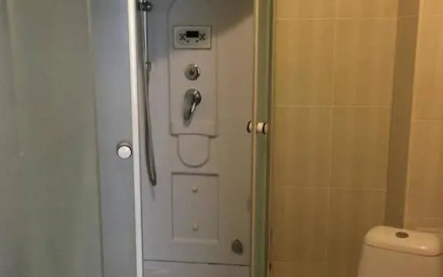 Na Kropotkina Guesthouse