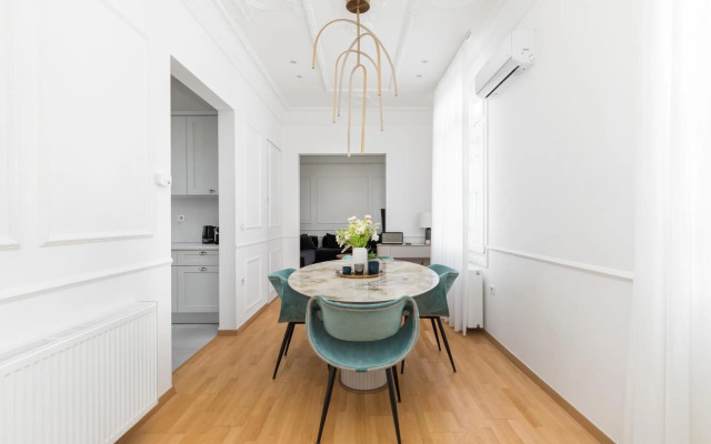 #Zoe: Lovely Penthouse by halu! Apartments