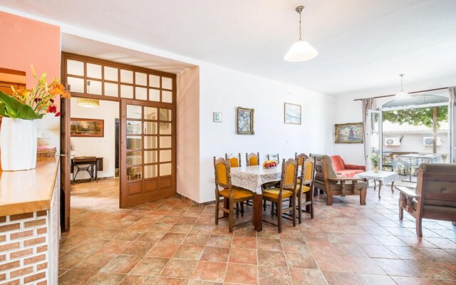 Amazing Home in Gruda With Wifi and 2 Bedrooms