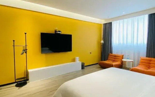 haibenis Hotel (Qingyang Longdong Building Materials Market Branch).