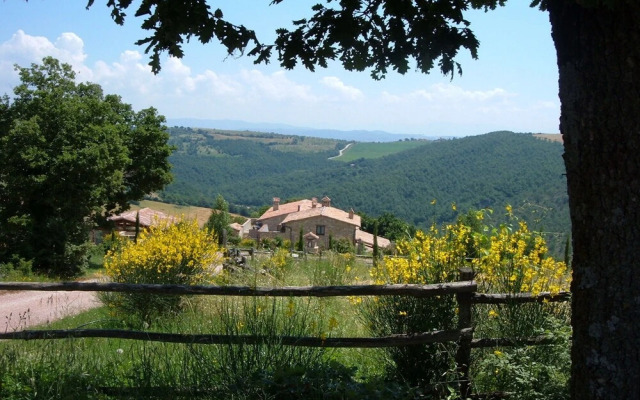 Collelungo Green Vacation Shared Pool