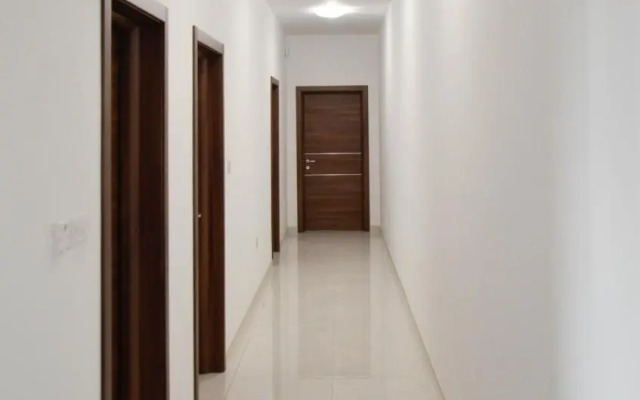 Lorenza Letting Apartment