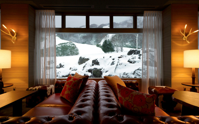 The Green Leaf Niseko Village, Tapestry Collection by Hilton – Guest Rooms – Niseko