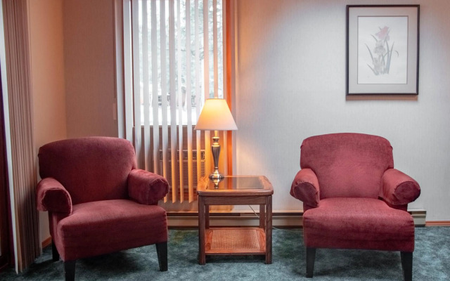 Fairmont Hot Springs Resort