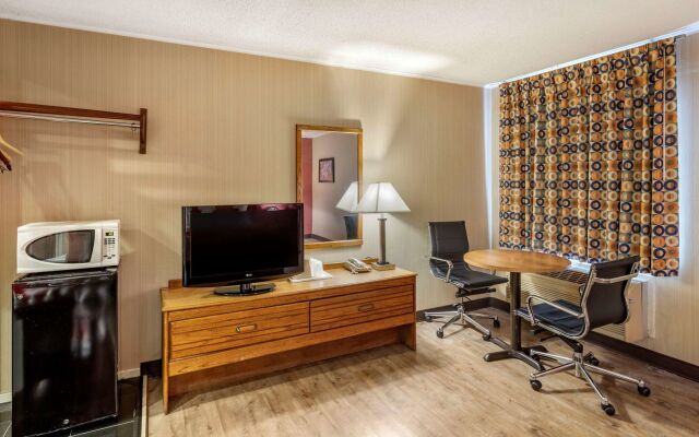 Economy Inn
