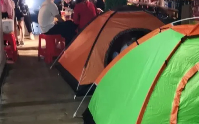 Wugongshan Jinding Camp (Shanshen Platform Shop)