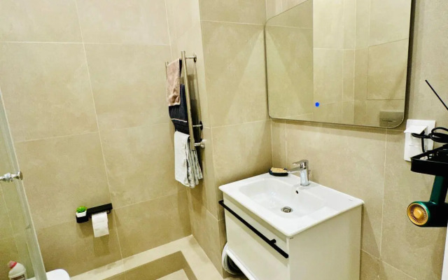 Апартаменты на проезде Серебрякова 11 корпус 2