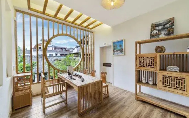 Yinian Huakai Homestay (Chongzhou Jiezi Ancient Town)