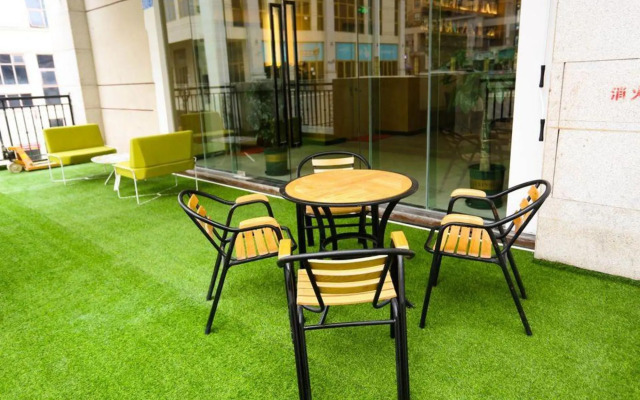 Sihuanian Hotel(Chongqing East Railway Station Branch)