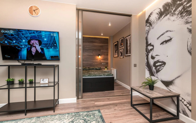 Relax Apartments on Karelskaya Street 29