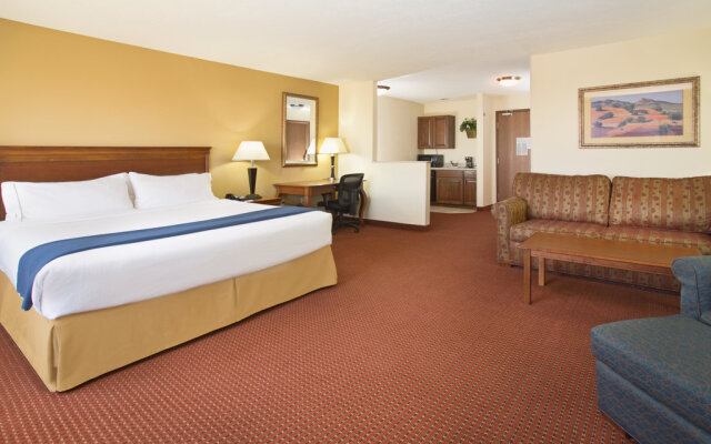 Holiday Inn Express Hotel & Suites Las Vegas