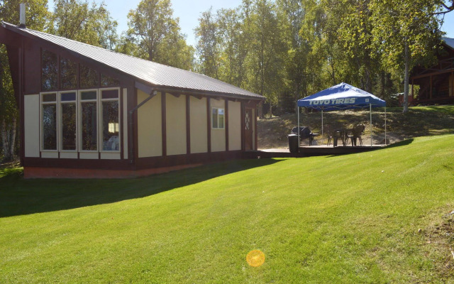 St. Theresa's Lakeside Resort