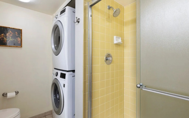 Plumeria Hale Enjoy On-site Amenities Galore!