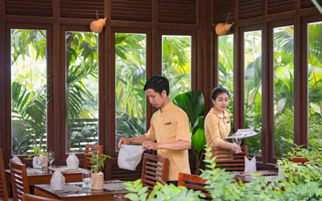 Le Chanthou Boutique